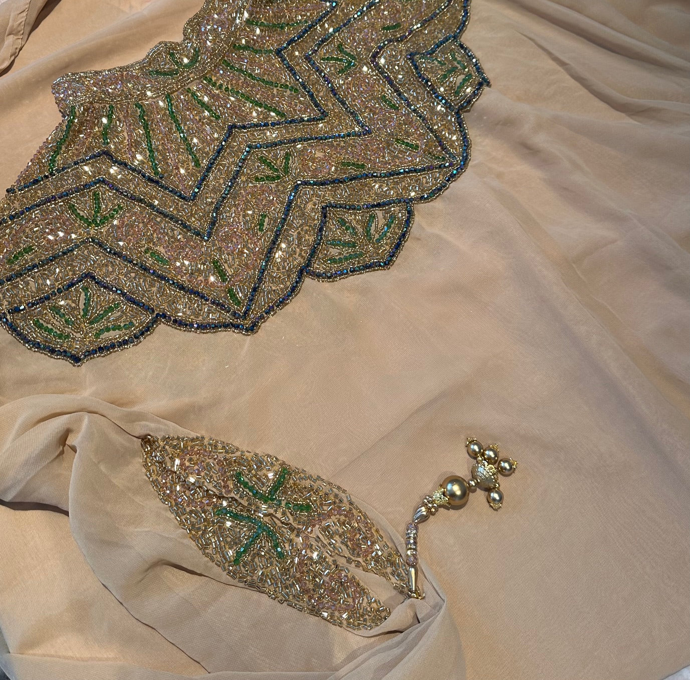 Abaya Cape de Dubaï perlée en 2 pièces