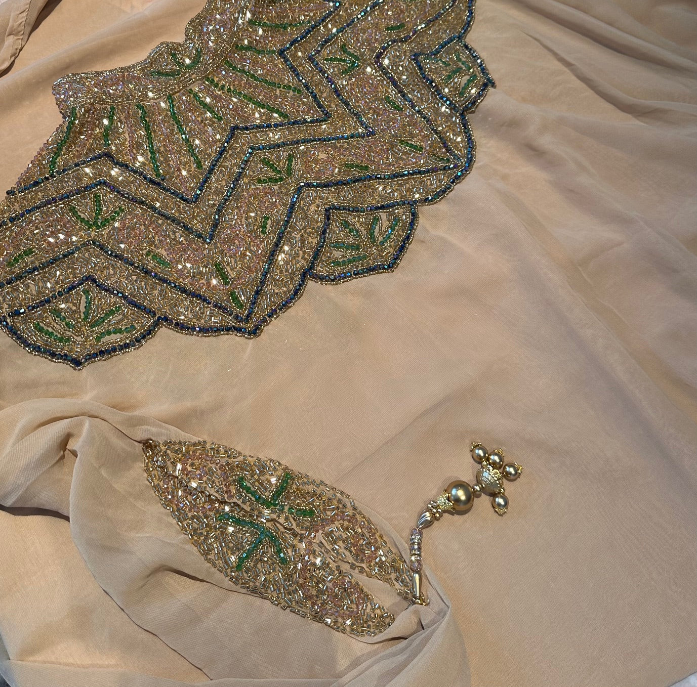 Abaya Cape de Dubaï perlée en 2 pièces